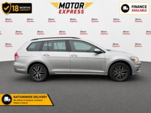 2017 Volkswagen Golf 1.6 Tdi Se Nav in Silver — image 5