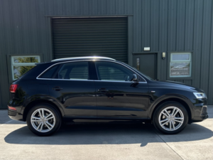 2018 Audi Q3 1.4 Tfsi Cod S Line in Black — image 3