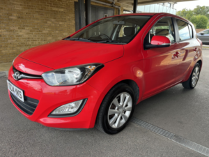 2014 Hyundai I20 1.2 Active in Red — image 2
