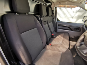 2022 Peugeot E-Expert E-Expert Professional Standard 75kwh Auto in White — image 6