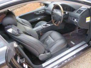2008 Mercedes-Benz Cl Cl550 Amg in Black — image 3