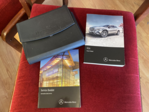 2016 Mercedes-Benz Gla 2.1 Gla220d Amg Line in Black — image 5