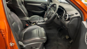 2022 MG MG Zs 1.0 T-Gdi Exclusive Auto Euro 6 5dr in Orange — image 4
