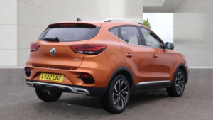 2022 MG MG Zs 1.0 T-Gdi Exclusive Auto Euro 6 5dr in Orange — image 6