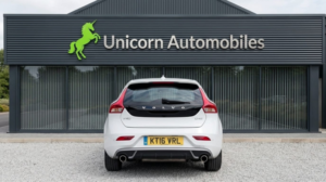 2016 Volvo V40 2.0 R-Design D4 in White — image 4
