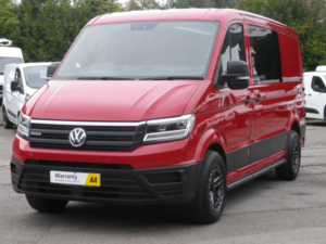 2022 Volkswagen Crafter 2.0 Tdi Cr35 Trendline 4motion L2h1 DSG in Red — image 4