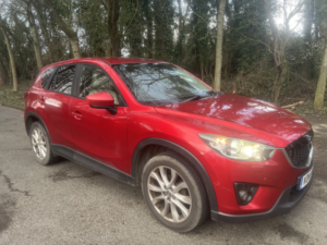 2014 Mazda Cx-5 2.2 Skyactiv-D Sport in Red — image 2