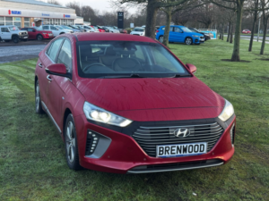 2019 Hyundai Ioniq 1.6 H-Gd Gpfi 8.9kwh Premium Se Hatchback 5dr Petrol Plug-In Hybrid Dct Euro 6 (s/s) (141 Ps) in Red — image 2