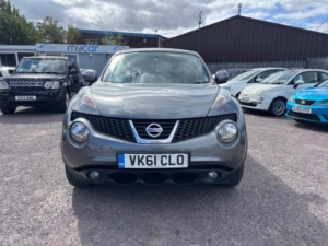2011 Nissan Juke 1.6 Acenta Premium Euro 5 5dr in Grey — image 6