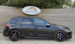 2024 Volkswagen Golf 2.0 Tsi R in Black — image 3