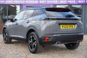 2025 Peugeot 2008 1.2 Gt E-Dsc6 Euro 6 (s/s) 5dr in Grey — image 2