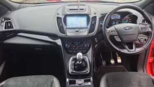 2017 Ford Kuga 1.5 Tdci St-Line SUV 5dr Diesel Manual Euro 6 (s/s) (120 Ps) in Red — image 4