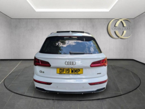 2019 Audi Q5 2.0 Tdi 40 Black Edition S Tronic Quattro Euro 6 (s/s) 5dr in White — image 6
