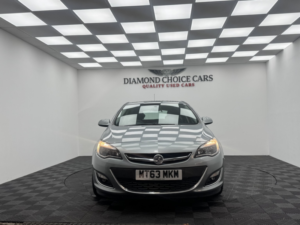 2013 Vauxhall Astra 1.4 T 16v Sri in Silver — image 2