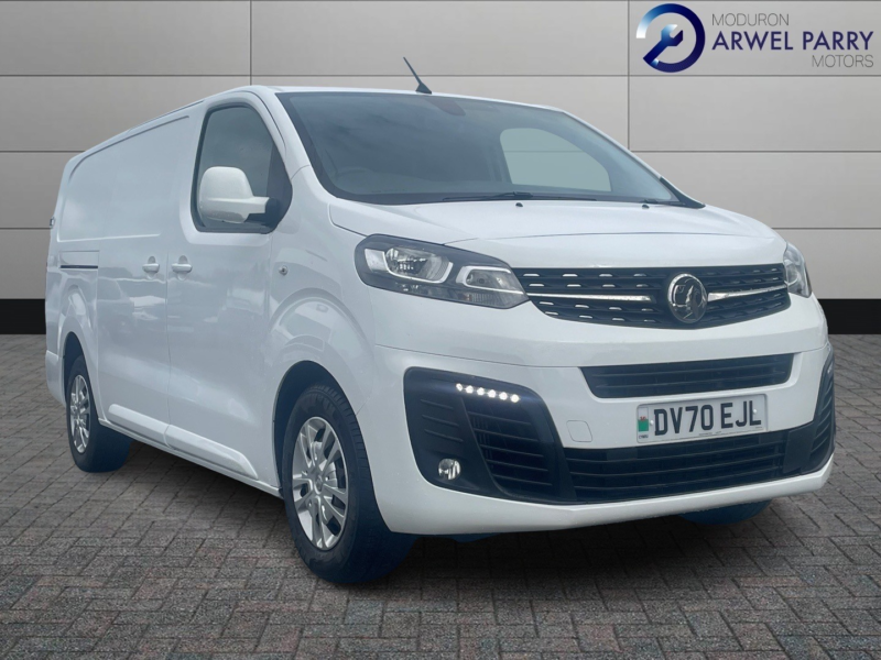 2020 Vauxhall Vivaro 1.5 Turbo D 2900 Sportive in White — image 1