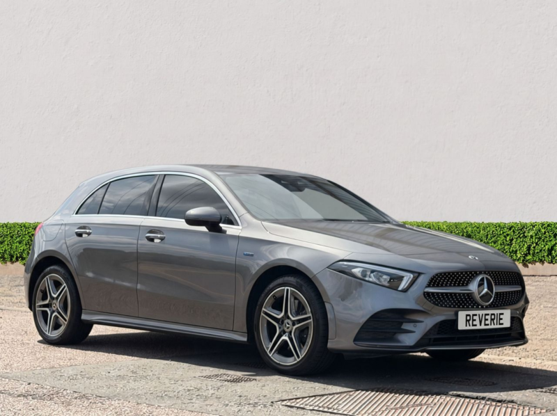 2021 Mercedes-Benz A Class 1.3 A250e 15.6kwh Amg Line (premium 2) Hatchback 5dr Petrol Plug-In Hybrid 8g-Dct Euro 6 (s/s) (218 Ps) in Grey — image 1