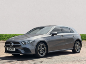 2021 Mercedes-Benz A Class 1.3 A250e 15.6kwh Amg Line (premium 2) Hatchback 5dr Petrol Plug-In Hybrid 8g-Dct Euro 6 (s/s) (218 Ps) in Grey — image 3