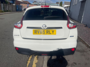 2015 Nissan Juke 1.5 Dci 8v Tekna Euro 5 (s/s) 5dr in White — image 6