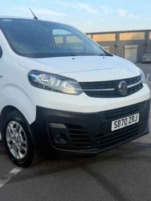 2021 Vauxhall Vivaro 1.5 Turbo D 2900 Dynamic in White — image 5