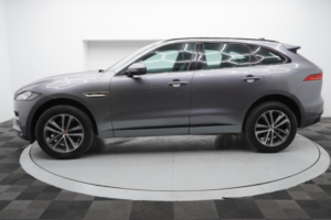 2019 Jaguar F-Pace 2.0 D180 R-Sport Auto AWD Euro 6 (s/s) 5dr in Grey — image 3