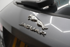 2019 Jaguar F-Pace 2.0 D180 R-Sport Auto AWD Euro 6 (s/s) 5dr in Grey — image 5