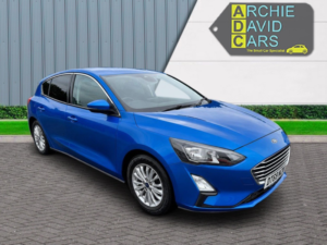 2020 Ford Focus 1.0 T Ecoboost Titanium in Blue — image 3