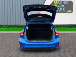2020 Ford Focus 1.0 T Ecoboost Titanium in Blue — image 5