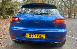 2014 Porsche Macan Turbo 4x4*panroof-Camera-7services**stunning!** in Blue — image 3