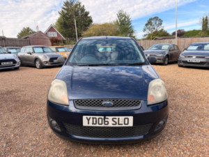 2006 Ford Fiesta 1.4 Zetec Climate 5dr in Blue — image 3