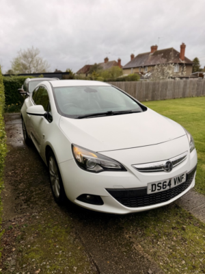2014 Vauxhall Astra Gtc 1.4 T Sri in White — image 2