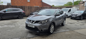 2016 Nissan Qashqai 1.5 Dci N-Connecta in Grey — image 2