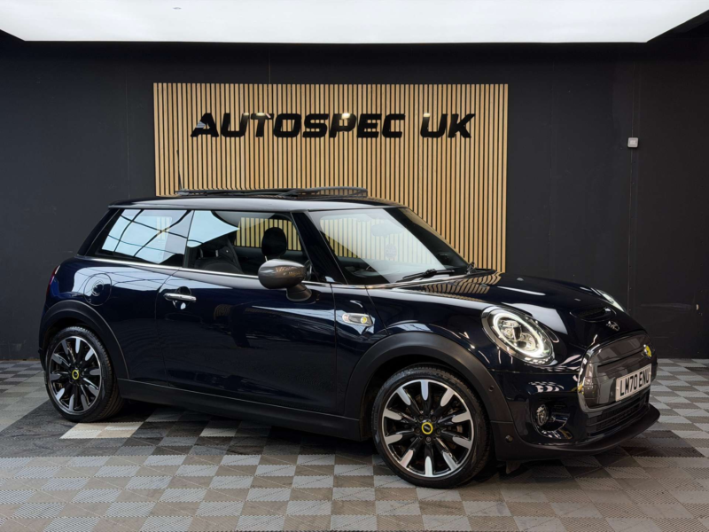 2020 MINI Electric Hatch Cooper Se 32.6kwh Level 3 Hatchback 3dr Electric Auto (184 Ps) in Black — image 1