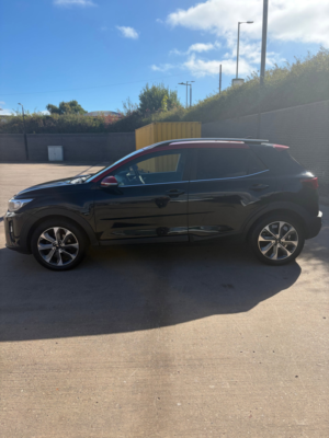 2020 Kia Stonic 1.0 T-Gdi 4 SUV 5dr Petrol Manual Euro 6 (s/s) (118 Bhp) in Black — image 2