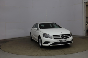 2015 Mercedes-Benz A Class 1.5 A180 Cdi Se 7g-Dct Euro 5 (s/s) 5dr in White — image 3