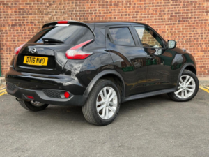 2016 Nissan Juke 1.2 Dig-T Acenta Euro 5 (s/s) 5dr Euro 5 in Black — image 3