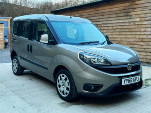 2019 Fiat Doblo 4 SEAT Petrol Wheelchair Accessible Disabled Access Vehicle Wav in Bronze — image 3