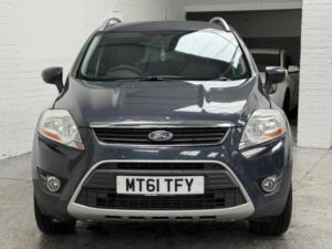 2011 Ford Kuga 2.0 Tdci Zetec 2WD Euro 5 5dr in Blue — image 2