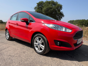 2014 Ford Fiesta 1.25 Zetec Euro 5 5dr in Red — image 3