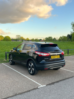 2014 Nissan Qashqai 1.5 Dci N-Tec+ in Black — image 6