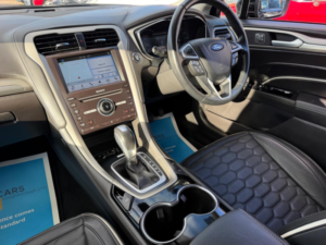 2018 Ford Mondeo 2.0 Tdci Vignale Powershift Euro 6 (s/s) 5dr in Black — image 3