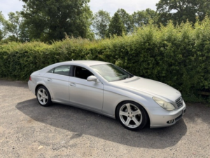 2008 Mercedes-Benz Cls 3.0 Cls320 Cdi in Silver — image 2