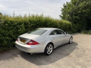2008 Mercedes-Benz Cls 3.0 Cls320 Cdi in Silver — image 5