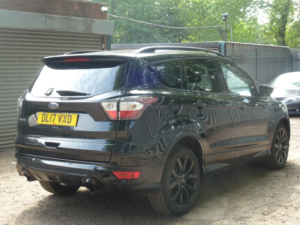 2017 Ford Kuga 2.0 Tdci Ecoblue St-Line SUV 5dr Diesel Manual AWD Euro 6 (s/s) (180 Ps) in Black — image 4