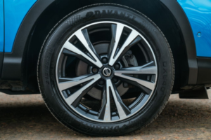 2020 Nissan Qashqai 1.3 Dig-T N-Connecta SUV 5dr Petrol Dct Auto Euro 6 (s/s) (160 Ps) in Blue — image 3