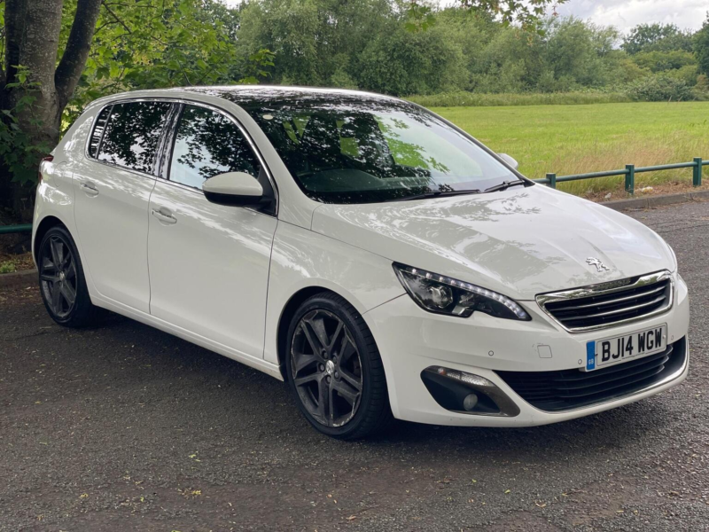 2014 Peugeot 308 1.6 E-Hdi Feline Euro 5 (s/s) 5dr in White — image 1
