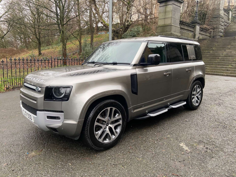 2022 Land Rover Defender 3.0 Defender Xs Edition D Mhev Auto 4WD 5dr in Silver — image 1