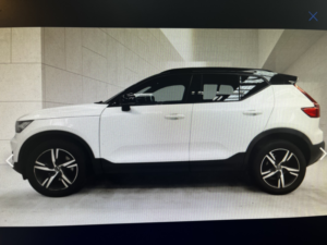 2018 Volvo Xc40 2.0 R-Design D4 Awd,sat Nav,pan Roof,fsh in White — image 5