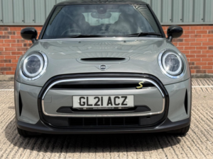 2021 MINI Electric Hatch Cooper Se 32.6kwh Level 2 Auto 3dr in Grey — image 4