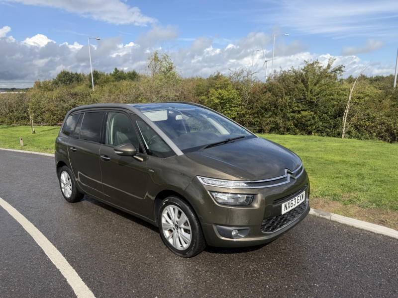 2014 Citroen Grand C4 Picasso 1.6 E-Hdi Airdream Exclusive+ in Bronze — image 1