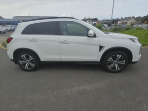 2019 Mitsubishi Asx 2.0 Mivec Exceed SUV 5dr Petrol CVT 4WD Euro 6 (s/s) (150 Ps) in White — image 2